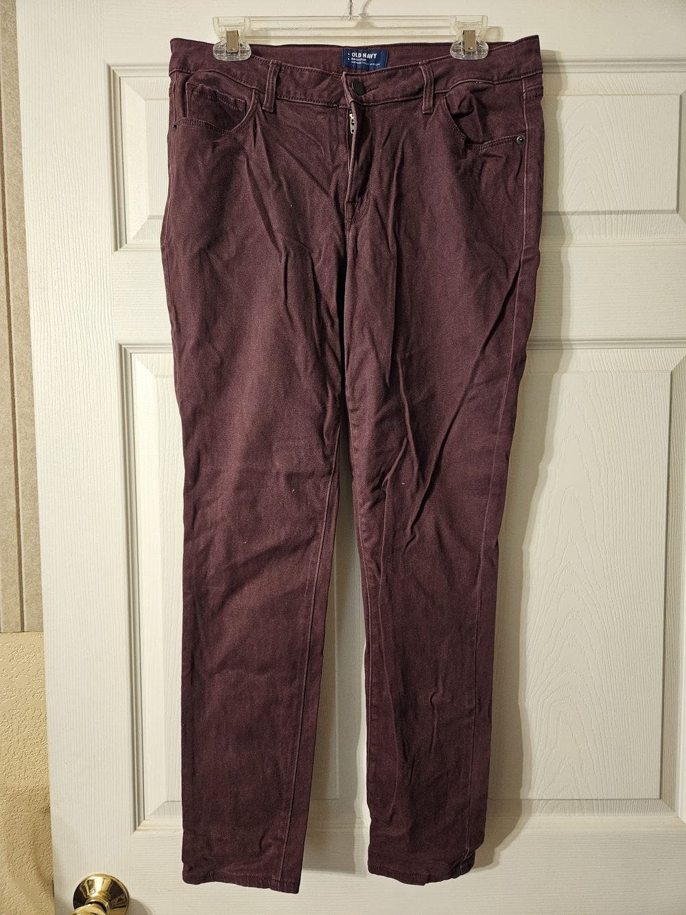 Old Navy Women's Plum Skinny Jeans - Deep Plum